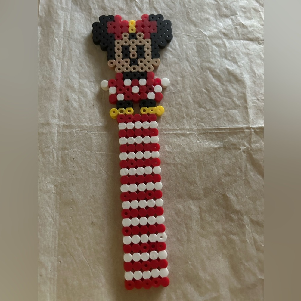Minnie Mouse Bookmark.